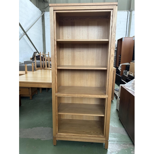 Lot 6         