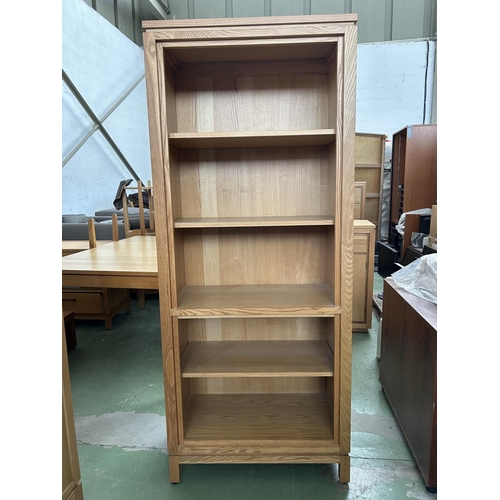 Lot 7         
