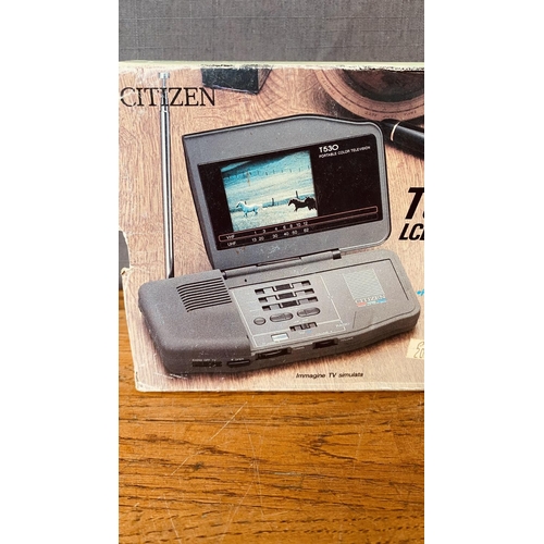 Collector's Citizen T530 Battery Operated Portable LCD Color TV