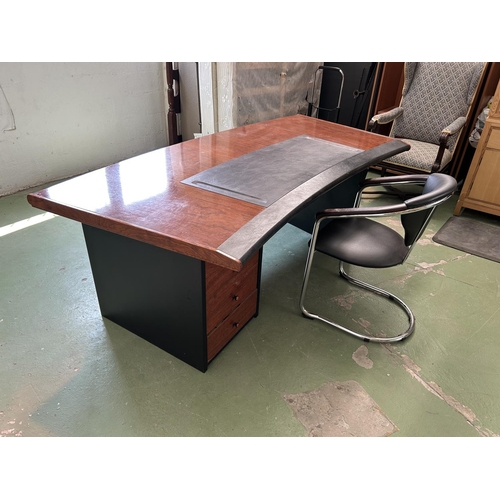 Lot 36        