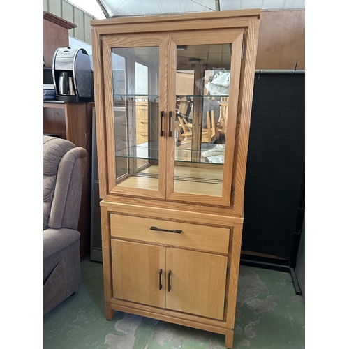 Lot 27        
