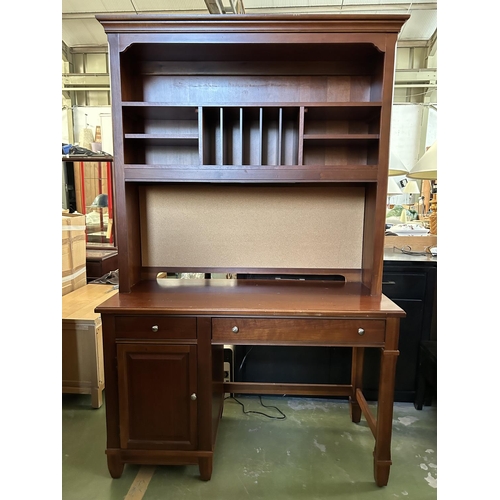 Thomasville USA Classic Cherry Wood 2-Piece Desk with Top Bookcase