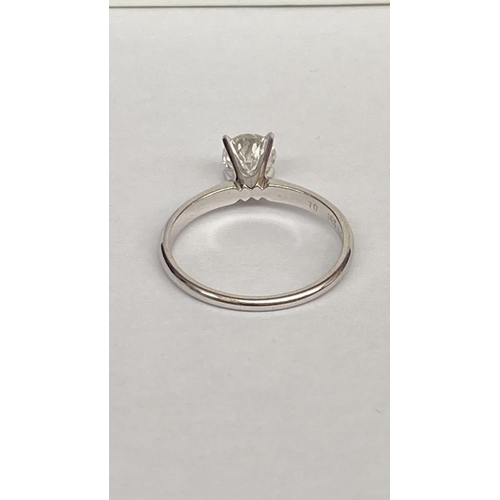 Solitaire 14ct White Gold with Diamond Center Stone