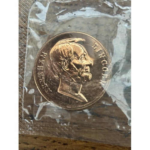 359 - Collection of 3 Commemorative American Tokens