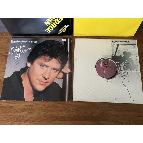369 - Collection of 5 English Vinyl Records