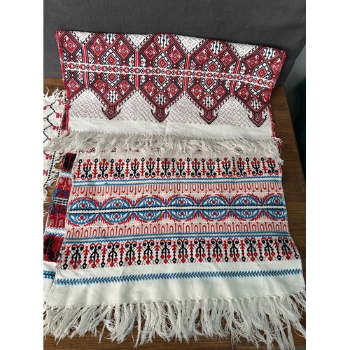 371 - Cyprus Handmade Embroidery Small Table Runners