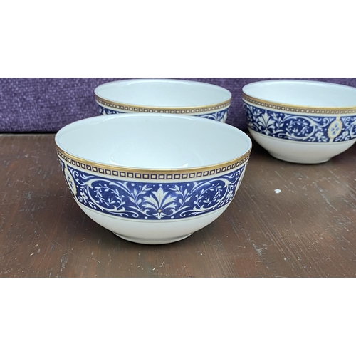 199 - x4 Royal Doulton Challinor-H5273 Pattern Fine Bone China Rice Bowls Crafted in England Featuring Blu... 