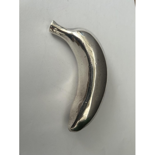 356 - Silver 925 Vintage Decorative Pear & Banana