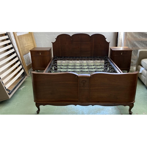 166 - Large Beautiful Walnut Single Bed Frame Together with 2 Matching Bedside Tables (Missing x1 Handle -... 
