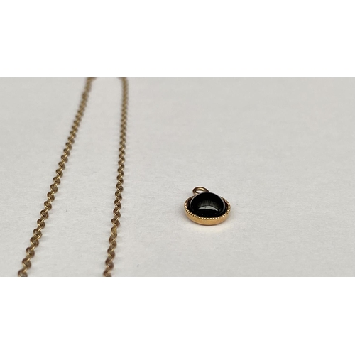 169 - Gold 9ct Small Charm with Piece of Chain (0.8gr)