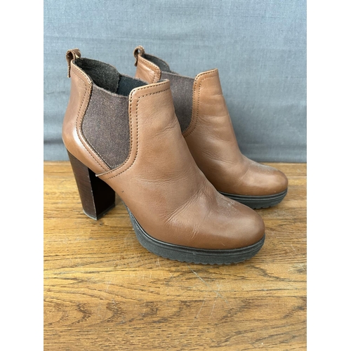Lot 272       