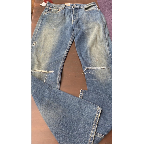 Lot 285       