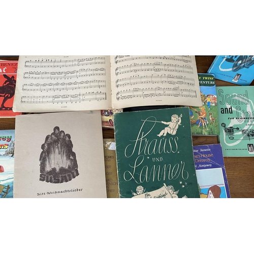 403 - Qty of Vintage Collectible Books