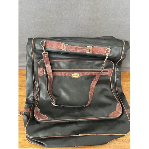 Lot 439       