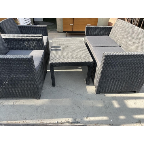 140 - Alibert Wicker Garden Cushioned Set Comprising 3-Seat Sofa, x2 Armchairs and Coffee Table