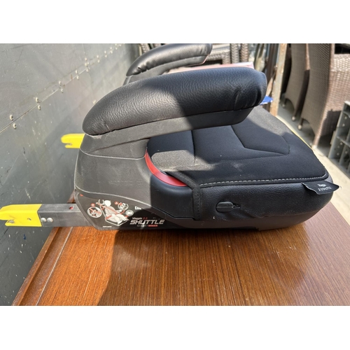 174 - Per-Perego Viaggio 2-3 Shuttle Booster Car Seat