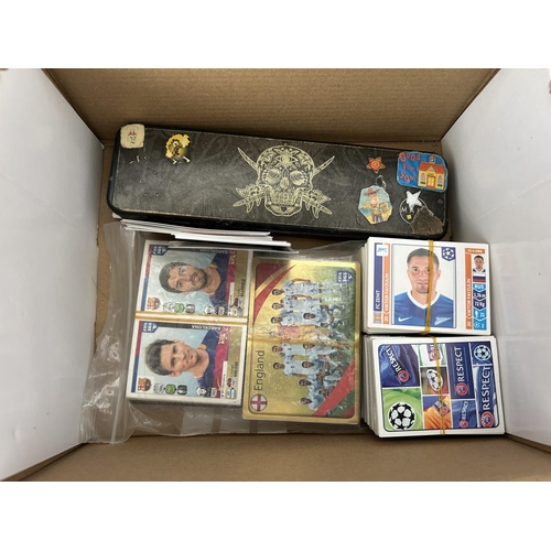 Large collection of Over 1000 Football Players Cards