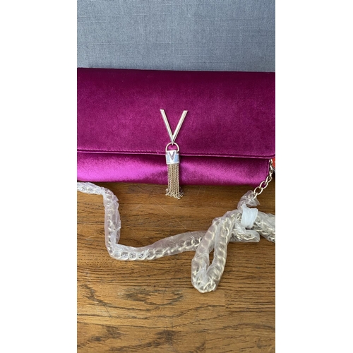 118 - Mario Valentino Ladies Evening Bag with Chain Strap (Unused)