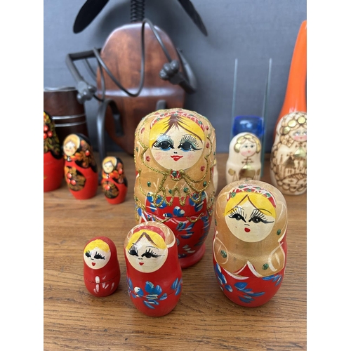 242 - Qty of Miscellaneous Items and Decorations Incl. x3 Russian Matryoshkas