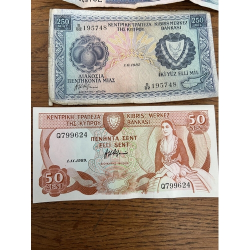 317 - x3 Vintage Collectible Cyprus Banknotes