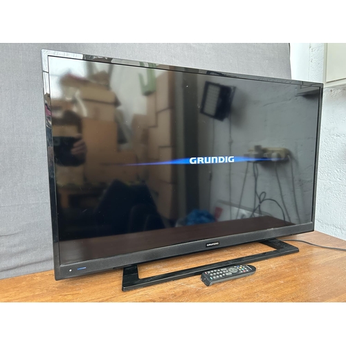 327 - Grundig 40 VLE 4421 BF 40