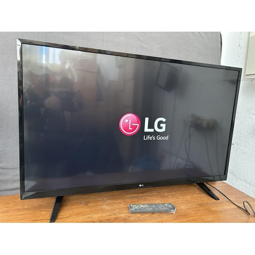 328 - LG 43UJ620V 43