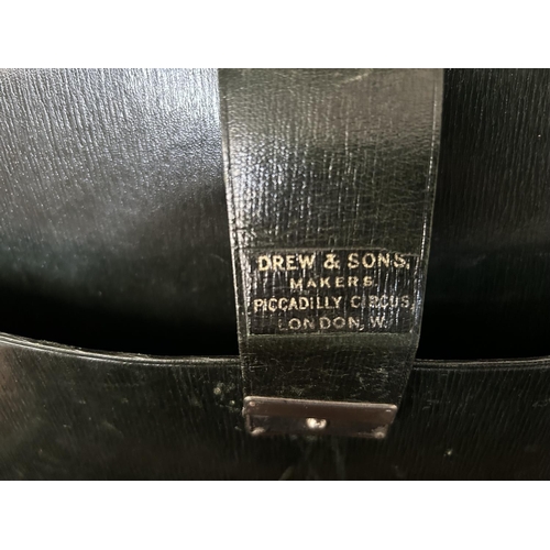 136 - Antique Circa 1910 English Edwardian Gentleman's Travel Leather Suitcase with Keylock