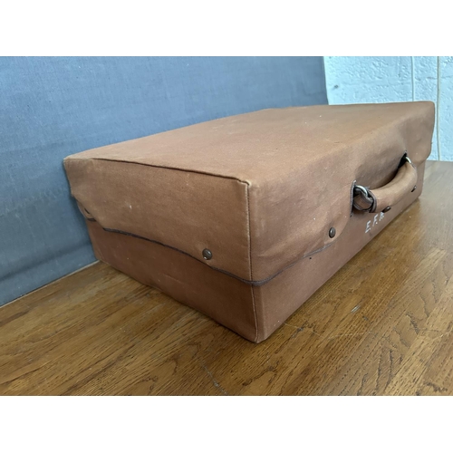 138 - Antique Circa 1910 English Edwardian Gentleman's Travel Leather Suitcase