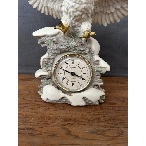 170 - Snowy Owl Juliana Mantle Clock