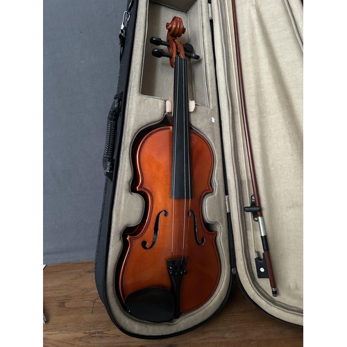 279 - As New 4/4 Acoustic violin for Beginner with Bow and Hard Case