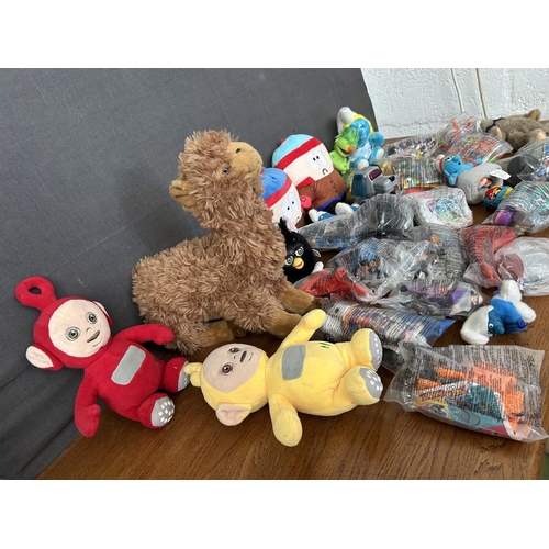 307 - Vintage Plush/McDonald's Toys