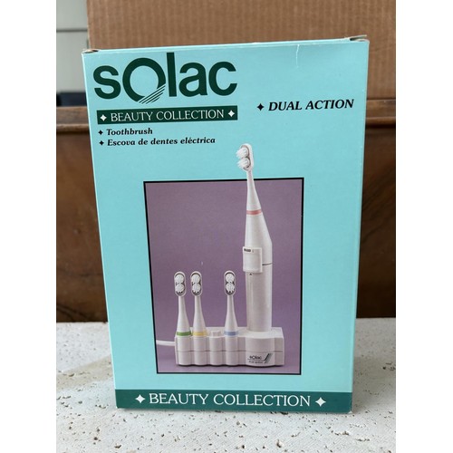 319 - Solac Electric Toothbrush (Unused, Boxed)