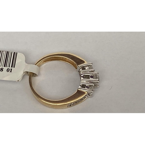 253C - Trilogy Style 14ct Diamond Ring 4.4gr