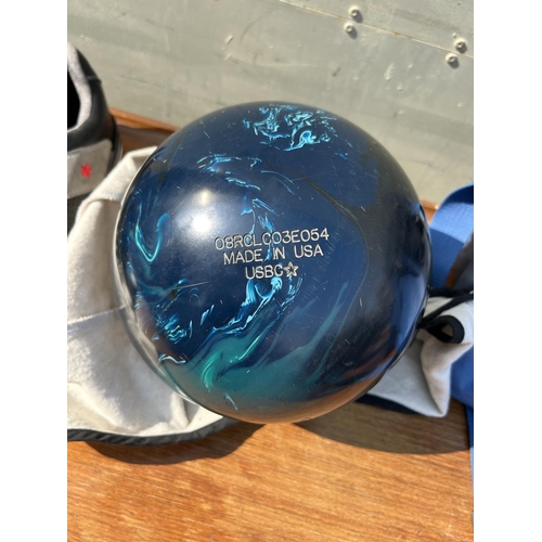 342 - Roto Grip Bowling Ball Together with Pair of Bowling Shoes Size 45 in Brunswick Gear Bag