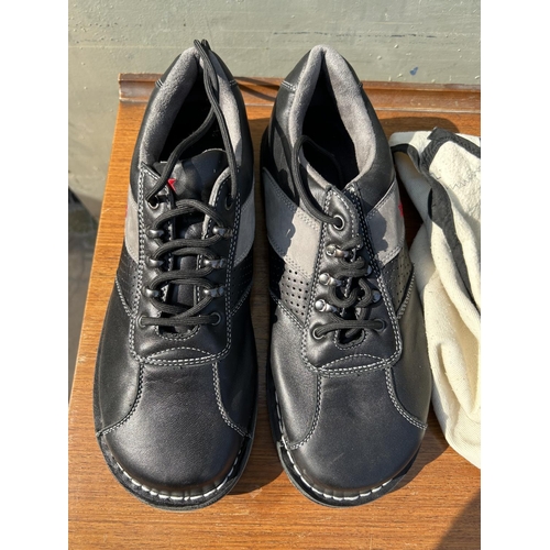 342 - Roto Grip Bowling Ball Together with Pair of Bowling Shoes Size 45 in Brunswick Gear Bag