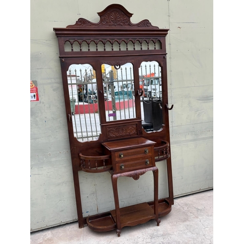 Lot 720       