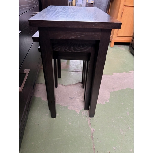 34 - Drexel Heritage USA Dark Wood Nest of 3 Tables - Code AM7154G