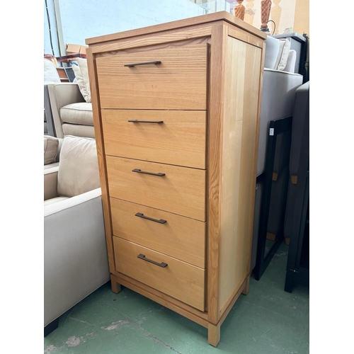 17 - Thomasville Furniture USA 'Tall Boy' Chest of 5 Drawers in Light Blonde Finish (71 W. x 50 D. x 171c... 