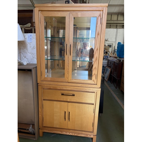 Lot 32        