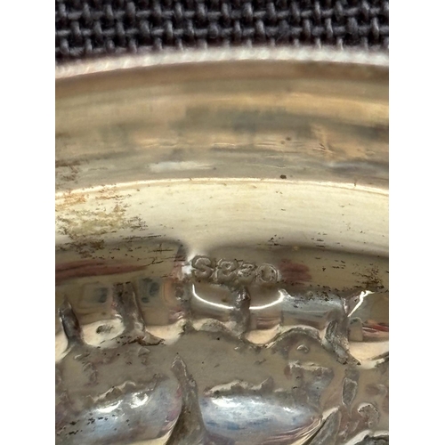 11 - Small Embossed Silver 830 Decorative Dish (28gr - 9cm Diameter)