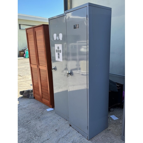 15B - Metal Storage Cabinet in Light Gray Finish with a Single Door and Lockable Handle (50 W. x 55 d. x 1... 