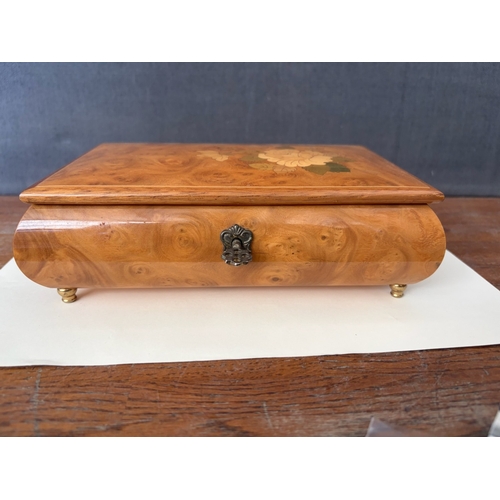 Vintage Italian Marquetry Design Inlaid Hand Crafted Burled Wood Reuge ...