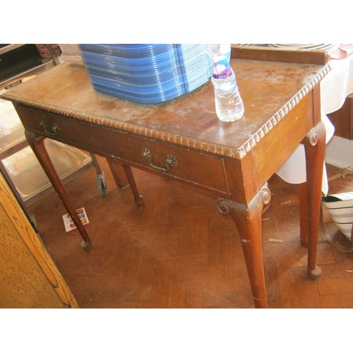 35 - A Vintage Oak Gaming Desk with Drawer