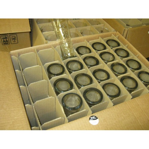 193 - 19 1/2pt Carlsberg Glasses
