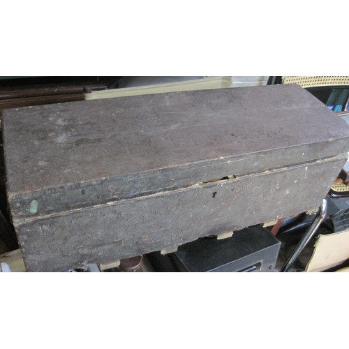 212 - A Carpenter's Wooden Toolbox and contents which appear to be roofing related