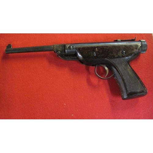 158 - A Chinese made vintage air pistol in .177 calibre, working