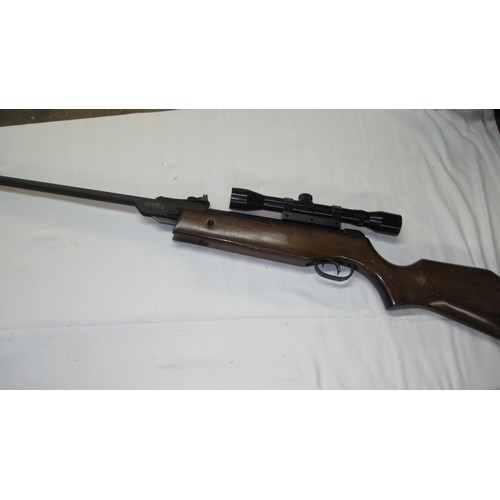 163 - A Gamo Expo-26 .177 Calibre air rifle in very good condition and working order, fitted with a tasco ... 