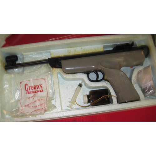 170 - An Original Model 5 Air Pistol supplied in its original polystyrene case with original paperwork etc... 