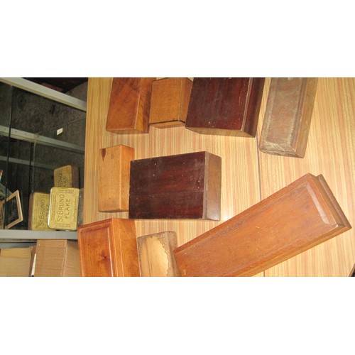 233 - An assortment of treen boxes including a vintage glove box