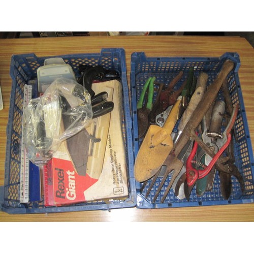 253 - A tray of gardening tools and a tray of stationary items including a large Rexel desk stapler